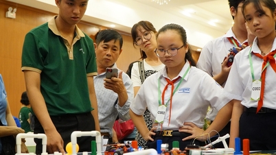 Can Tho sedang mencari siswa yang unggul untuk Robothon