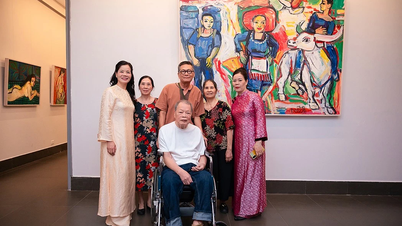 Pameran solo ke-5 artis Do Son: Warna muda dan liberal