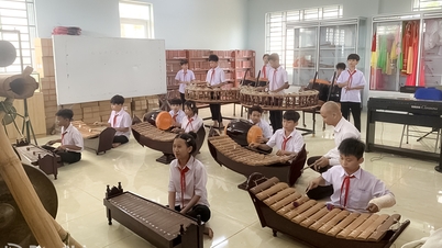 When sound awakens traditional values