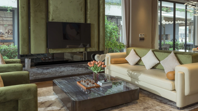 Im Inneren der multifunktionalen Modellvilla im Flamingo Golden Hill
