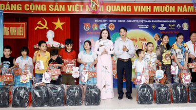 Nhiều địa phương, đơn vị tổ chức vui Tết Trung thu cho trẻ em