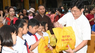 „Telihold Fesztivál” hátrányos helyzetű diákoknak a Hoa Thanh kerületben