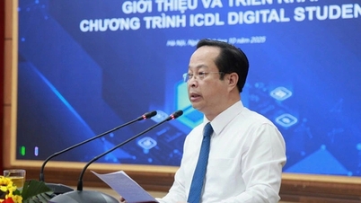 Nâng cao năng lực số cho học sinh phổ thông Hà Nội