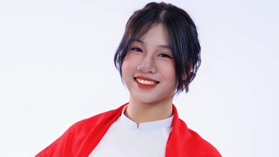 세계 최대 중국어 대회에서 베트남 여성 학생이 우승을 차지했습니다.