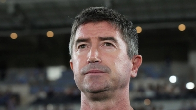 Famous European newspaper shocked when Harry Kewell came to work in V-League
