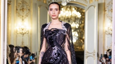 Von vietnamesischen Drachen inspirierte Kostüme auf der Paris Fashion Week präsentiert