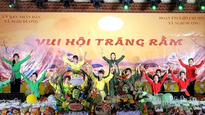 Lebih daripada 600 kanak-kanak komune Nghi Duong dengan penuh semangat "Selamat Perayaan Pertengahan Musim Luruh"