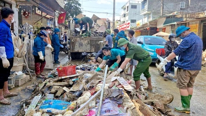 Comuna Quang Binh sprijină sectoarele 1 și 2 din Ha Giang pentru a depăși consecințele inundațiilor