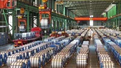 La UE endurece las cuotas de importación de acero y expone a la industria británica a un "doble impacto"