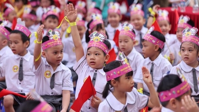 ນັກ​ສຶກສາ​ນະຄອນ​ຮ່າ​ໂນ້ຍ ປ່ຽນ​ໄປ​ຮຽນ​ແບບ​ອອນ​ລາຍ​ໃນ​ວັນ​ທີ 6 ຕຸລາ​ນີ້ ​ເພື່ອ​ປ້ອງ​ກັນ​ລົມພາຍຸ