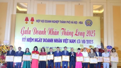 Hà Nội vinh danh doanh nghiệp, doanh nhân Thủ đô xuất sắc