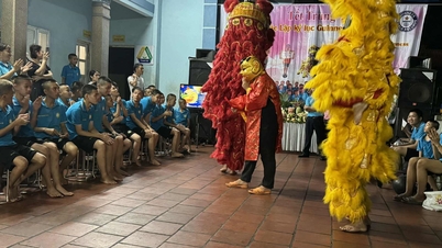 Special Mid-Autumn Festival for special children