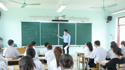 Ermutigen Sie die Lehrer, zusätzliche Unterrichtsstunden zu geben, ohne dafür Geld zu verlangen oder das Budget zu nutzen.