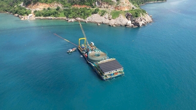 Con Dao ilumina-se com a rede elétrica nacional, um ponto de viragem para um futuro sustentável