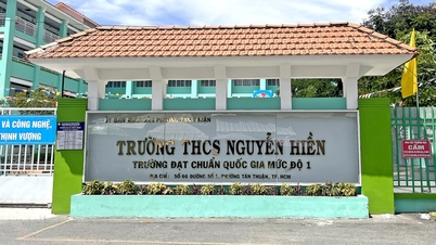 Parents are upset about the 1 million VND fund contribution to buy air conditioners and televisions. What does the school say?
