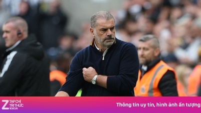 Postecoglou ឯកោ?