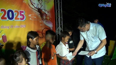 Phuoc Giang organizes Mid-Autumn Festival program for children