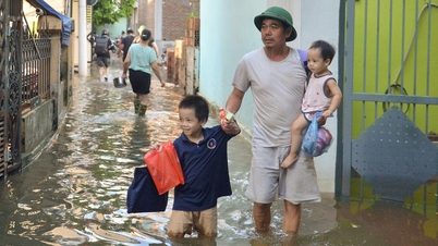 Hanoi assigns principal to decide on school closure on October 7