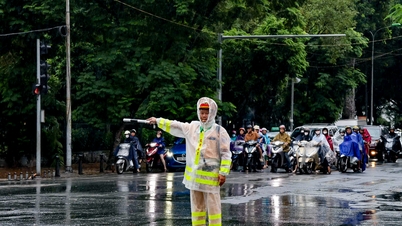 Hanoi garantiza proactivamente el tráfico ante el impacto de la tormenta número 11