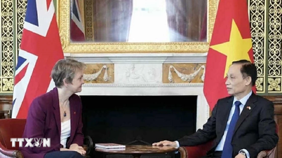 İngiltere, Vietnam ile işbirliğinin geleceğine inanıyor.