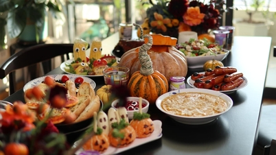 کدو، ساسیجز سے منفرد ہالووین پارٹی بنانے کے لیے خاتون نے اپنی صلاحیتوں کا مظاہرہ کیا...