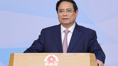 প্রধানমন্ত্রীর আন্তর্জাতিক আর্থিক কেন্দ্র নিয়ে যুক্তরাজ্য ও হংকংয়ের পরামর্শদাতাদের সাথে বৈঠক