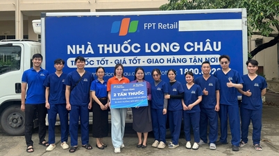 4 tuny léků a zdravotnického materiálu pro lidi v zaplavených oblastech středního Vietnamu včas z Long Chau