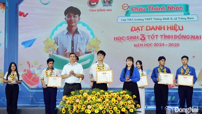 Tuyên dương 26 cá nhân đạt danh hiệu 'Học sinh 3 tốt' năm học 2024-2025