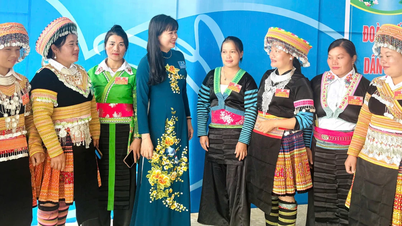 Budowanie kobiet Lao Cai w nowej erze