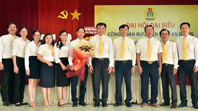 6-й з'їзд делегатів поштового союзу провінції Ан Джан