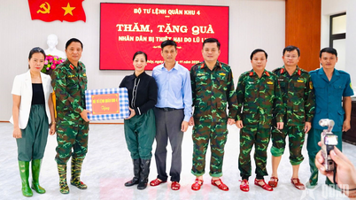 Letnan Jenderal Ha Tho Binh: Daerah Militer 4 mengerahkan seluruh pasukan untuk membantu warga pascabanjir