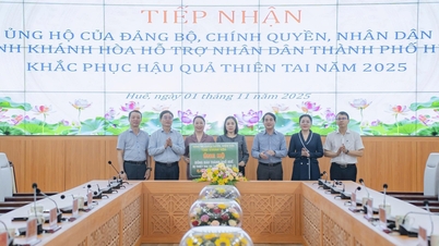 カインホア省、洪水被害克服のためフエ省に20億ドンを支援