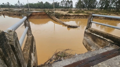 Обвалився пірс мосту Ба Нган, рух транспорту на національній автомагістралі 14H було перекрито.