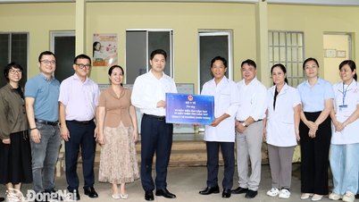 Vu Manh Ha, az egészségügyi miniszter állandó helyettese Dong Naiban járt és dolgozott.