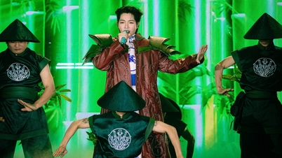 ดึ๊กฟุก สร้างสรรค์ Intervision ขึ้นใหม่ ร้องเพลงกับซูยองใน ASEAN - Korea music night