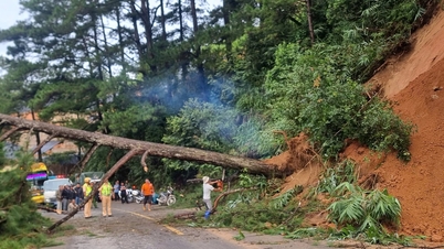 ডি'রান কমিউনের মধ্য দিয়ে হাইওয়ে ২৭ অবরোধকারী চৌরাস্তার সমস্যাটি সম্পন্ন হয়েছে।