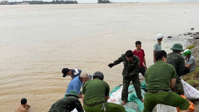 Đà Nẵng: Kè Duy Nghĩa vẫn đứng vững trước sóng to gió lớn