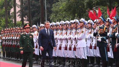 Setiausaha Pertahanan AS Pete Hegseth mengadakan lawatan rasmi ke Vietnam