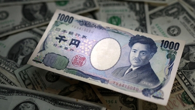 Yenul se depreciază brusc, BOJ menține o politică monetară extrem de relaxată