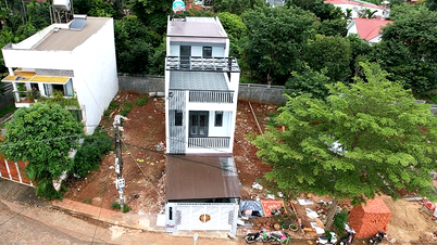 Sengaja membina tanah orang lain, jiran mencabar: 'Pergi saman'