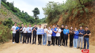 افتتاح جاده روستایی در روستای هوی هان