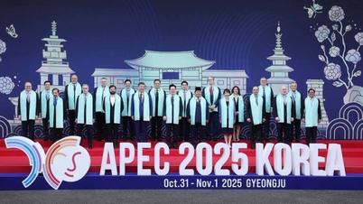 ដំណើរបំពេញទស្សនកិច្ចការងាររបស់ប្រធានាធិបតីទៅកាន់ APEC 2025៖ ថ្លែងសារអំពីចក្ខុវិស័យ ការតំរង់ទិស និងការប្តេជ្ញាចិត្តរបស់វៀតណាមក្នុងការច្នៃប្រឌិត និងបង្កើត។