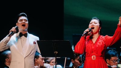 Concert symphonique de l'amitié Vietnam-Chine à l'occasion du 75e anniversaire des relations diplomatiques