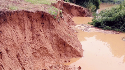Heves esőzések okoztak áradásokat és földcsuszamlásokat Quang Tri északi részén számos településen.