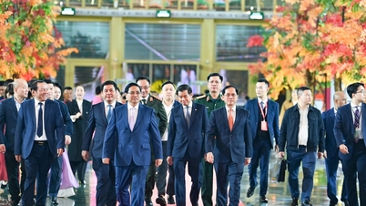 Έσοδα 1.000 δισεκατομμυρίων, υπογραφή συμβάσεων 5.000 δισεκατομμυρίων στην Έκθεση Φθινοπώρου, συνέχισε να διοργανώνει την Έκθεση Άνοιξης