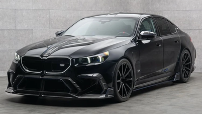 A Mansory "plasztikai műtétje" után a BMW M5 nemcsak szép, de erősebb is, 830 lóerővel.