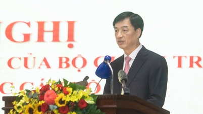 Secretarul Partidului din Hanoi, Nguyen Duy Ngoc: Doar solidaritatea și dăruirea pot crea miracole