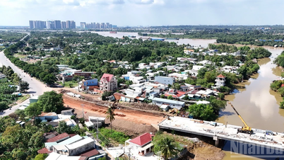 [फोटो] डोंग नाई को हो ची मिन्ह सिटी से जोड़ने वाली सड़क निर्माण के 5 साल बाद भी अधूरी है।