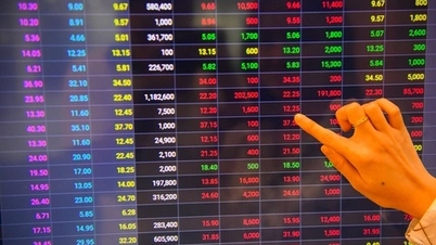 VN-Index kehilangan lebih daripada 22 mata, pelabur asing melanjutkan rentetan jualan bersih mereka