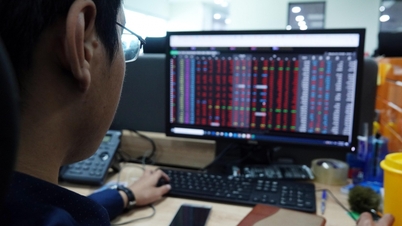 VN-Index ztratil hranici zotavení, cash flow se přesunul do obrany